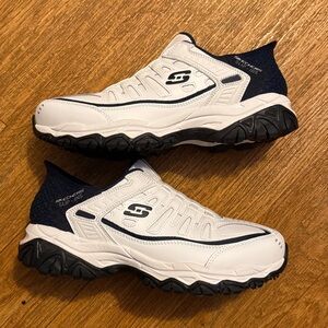 NEW Never worn Skechers White and Navy Athletic Slip-On Trainers